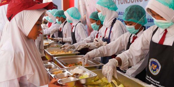 Belanja Pangan MBG Memberi Manfaat Lebih Besar bagi UMKM